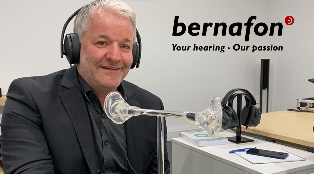Herzblut und Handwerkskunst: ein Blick in die Bernafon-Manufaktur Herzblut und Handwerkskunst: ein Blick in die Bernafon-Manufaktur