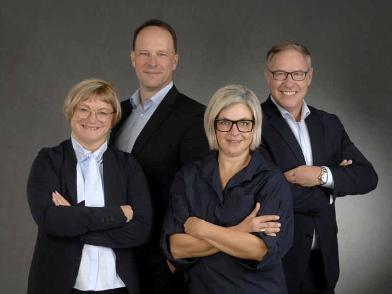 Gründerinnen des BAK-Landau Annette Krohmer und Tanja Krauß mit Robert Leitl und Joachim Gast als geschäftsführende Gesellschafter