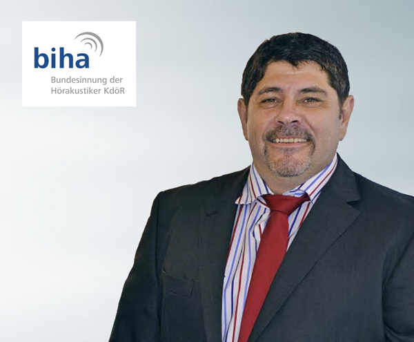 Hans-Jürgen Bührer, Biha-Vizepräsident, sprach 758 Gesellen frei von ihren Rechten und Plichten als Azubi
